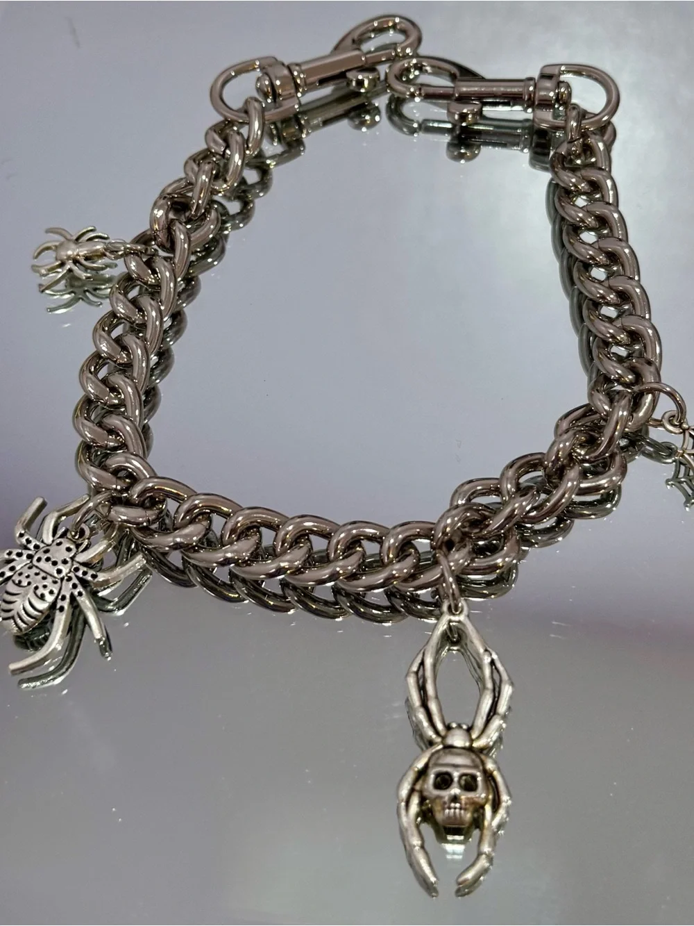 New Silver Spider Bag Chain 18 inches